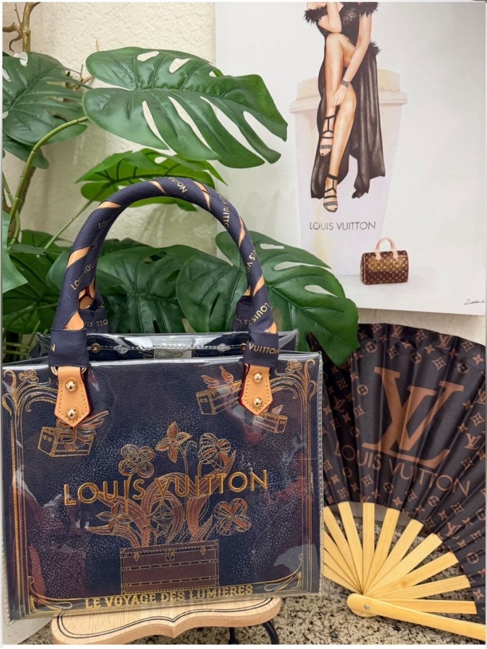 🌲🌲Louis Vuitton Holiday Gift Bag Tote🌲🌲 - Picture 4 of 8